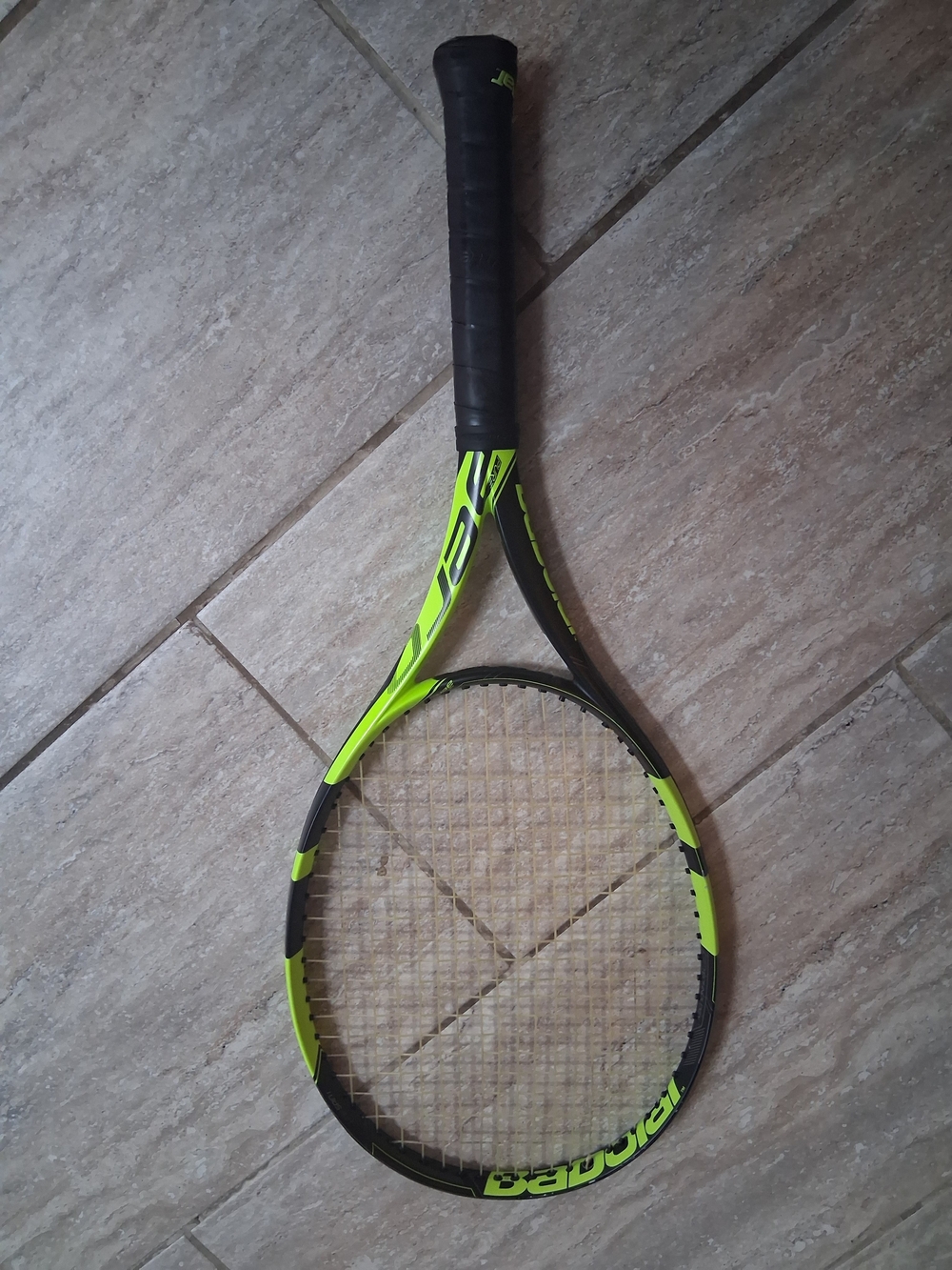 Babolat Pure Aero 2016 Version Tennis Racquet 4 3/8